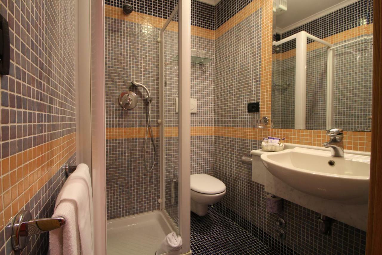 Hotel Portoghesi Rome Extérieur photo